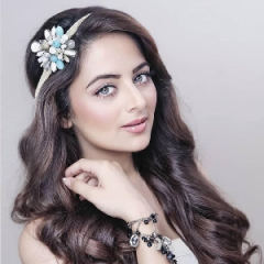 Zoya Afroz