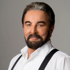 Kabir Bedi