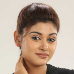 Helen Nelson (Oviya)