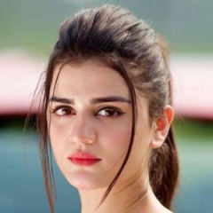 Hania Aamir